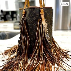 Authentic Louis Vuitton Large Monogram Canvas/Leather, fringe